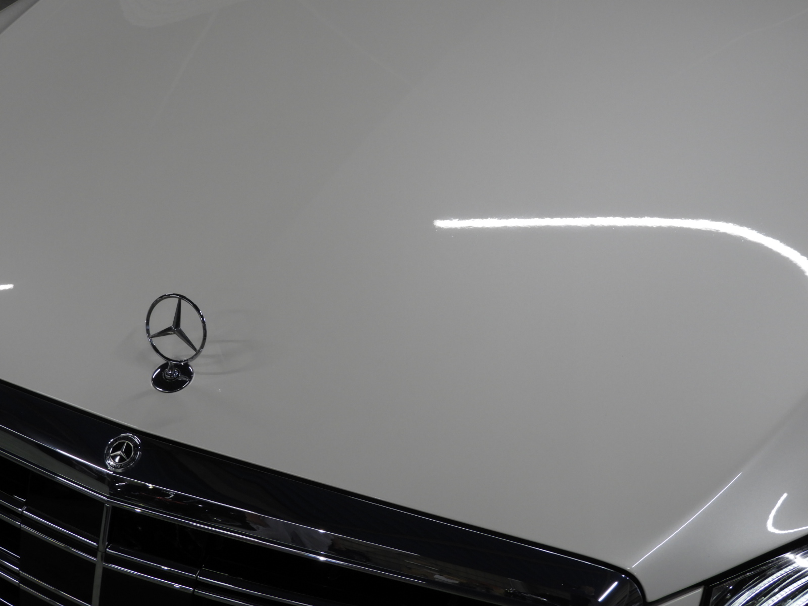 ベンツボディ カーコーティング | AVIX DETAILING ベンツ・ポルシェ・BMWなどの